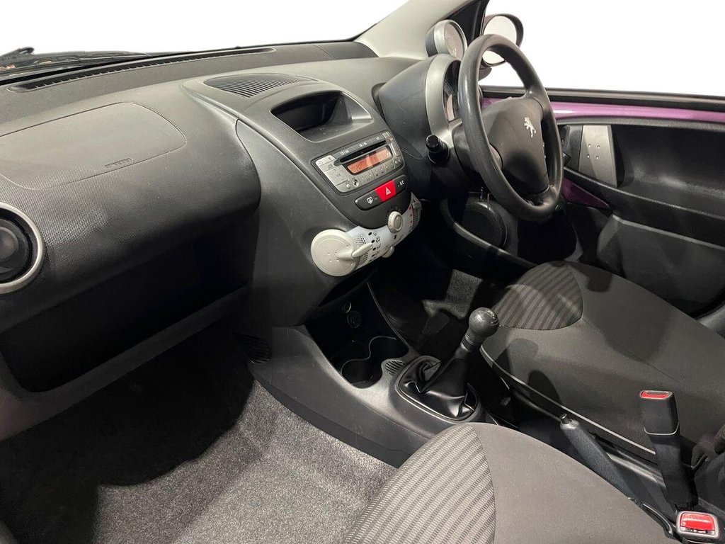 Used Peugeot 107 2014 for sale - 76559460: Photo 14