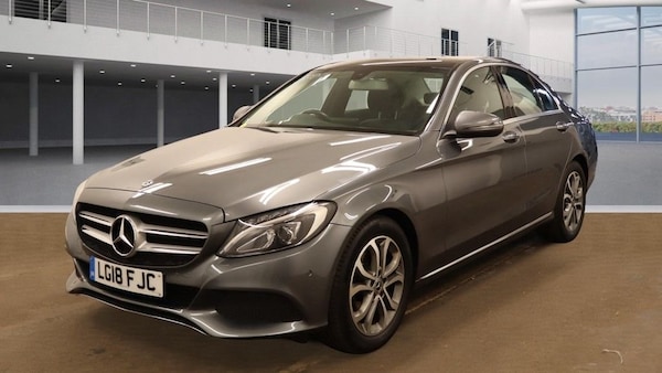 Used Mercedes-Benz C-Class 2018 for sale - 76236078: Photo 2