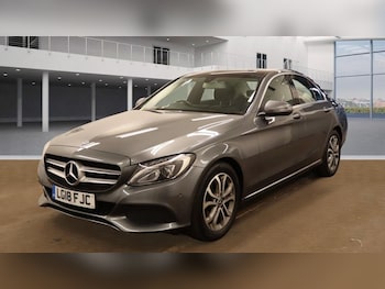 Used Mercedes-Benz C-Class 2018 for sale - 76236078: Photo 2