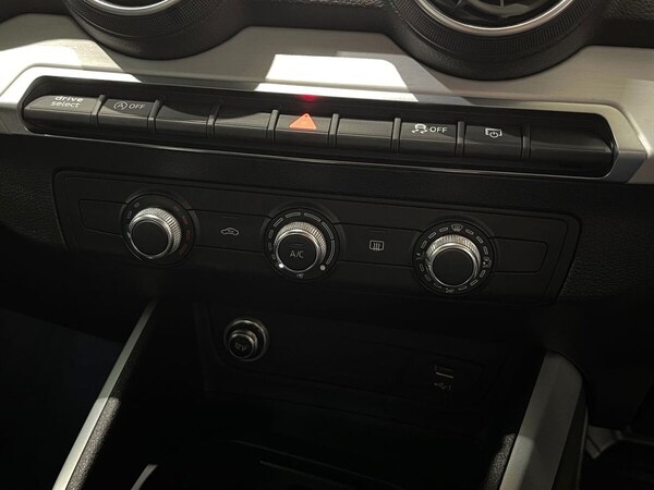 Used Audi Q2 2019 for sale - 75253866: Photo 17