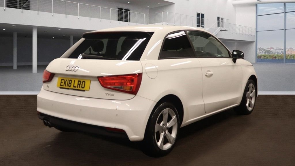 Used Audi A1 2018 for sale - 76888527: Photo 4