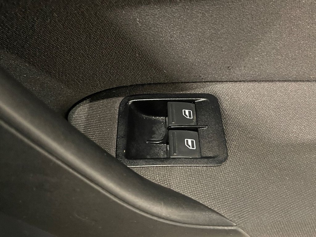 Used Volkswagen Polo 2014 for sale - 77027414: Photo 18