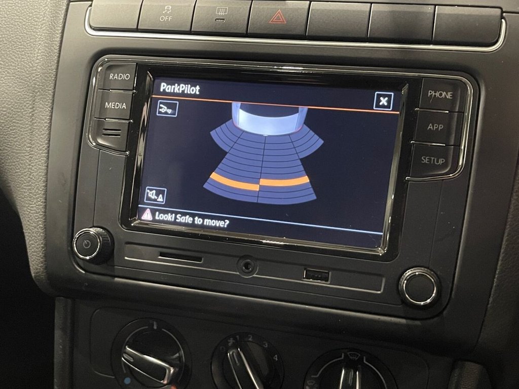 Used Volkswagen Polo 2014 for sale - 77027414: Photo 21