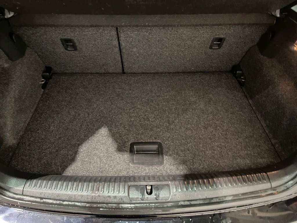 Used Volkswagen Polo 2014 for sale - 77027414: Photo 25