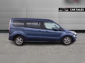 Used Ford Grand Tourneo Connect 2021 for sale - 78943752: Photo