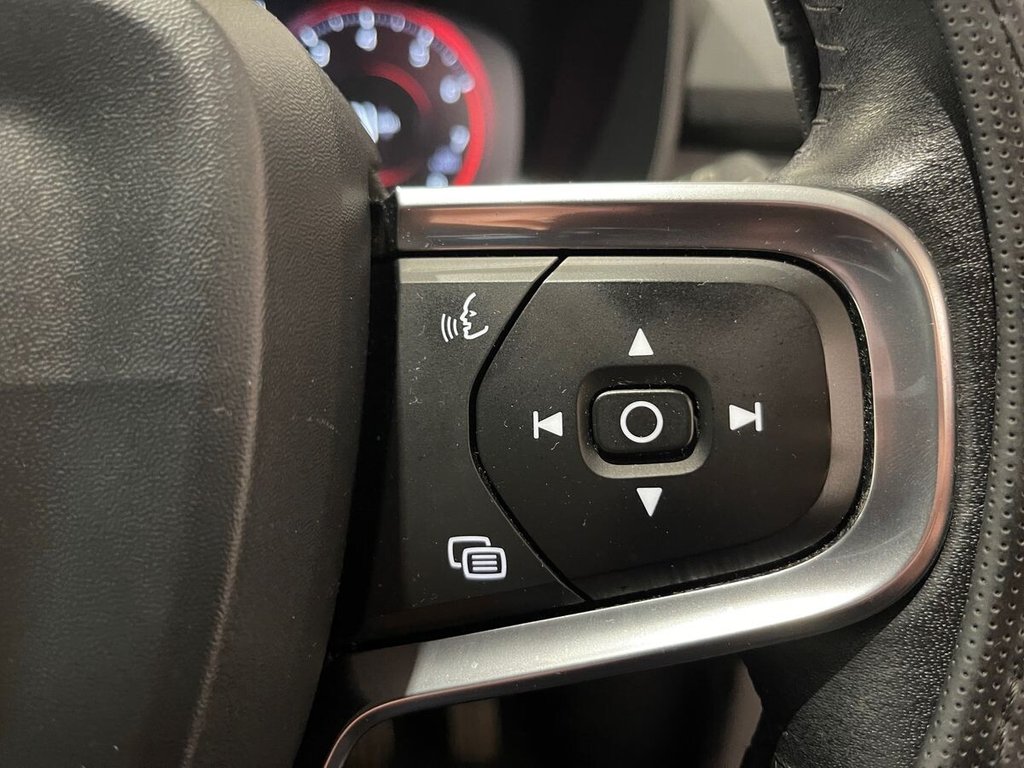 Used Volvo XC40 2019 for sale - 76092480: Photo 20