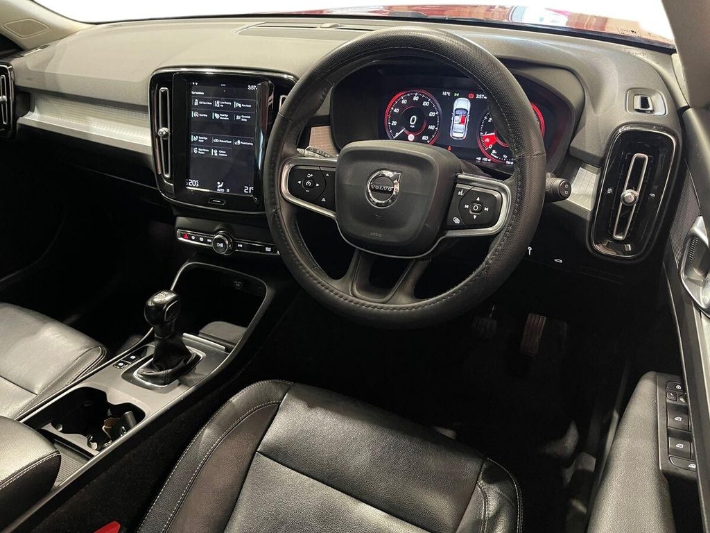 Used Volvo XC40 2019 for sale - 76092480: Photo 9
