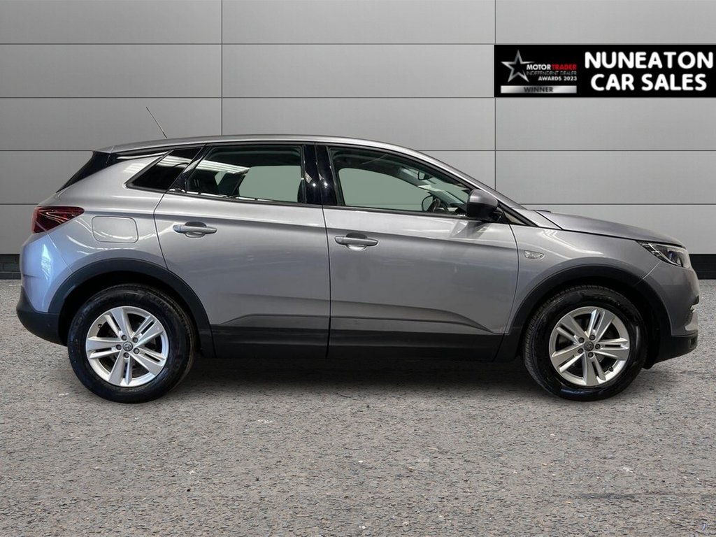 Used Vauxhall Grandland X 2021 for sale - 76147538: Photo 2