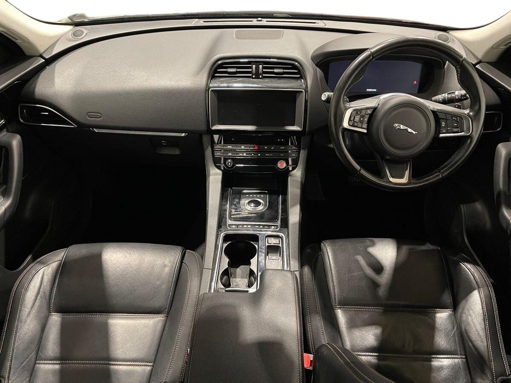 Used Jaguar F-Pace 2017 for sale - 76797650: Photo 10