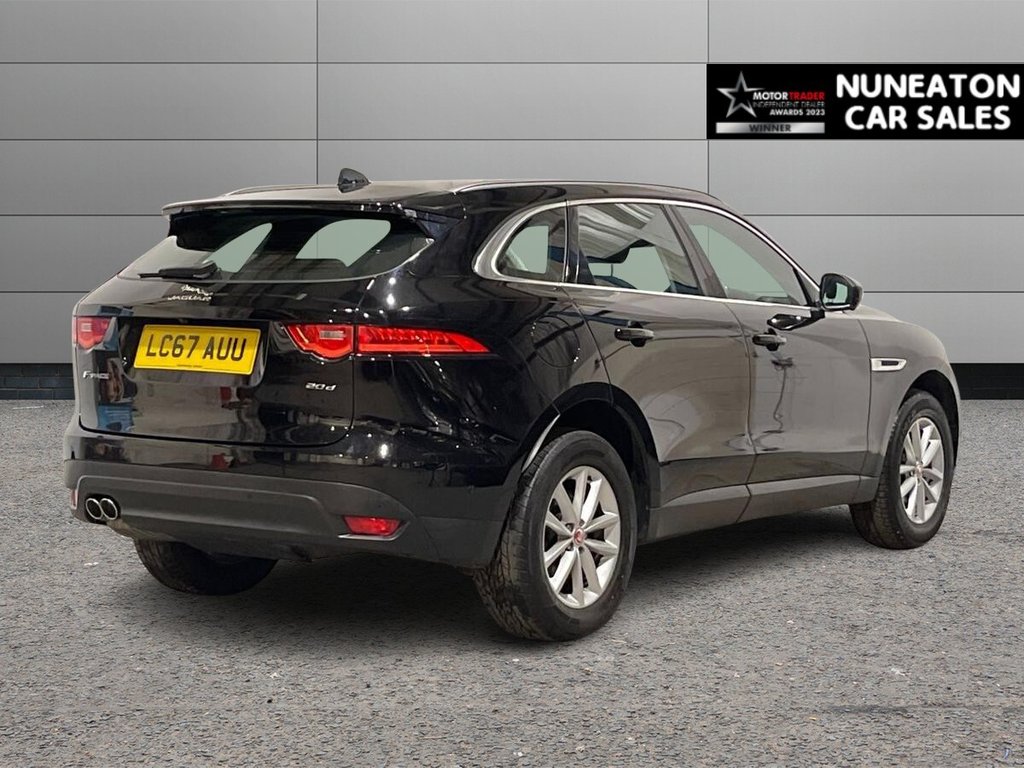 Used Jaguar F-Pace 2017 for sale - 76797650: Photo 3