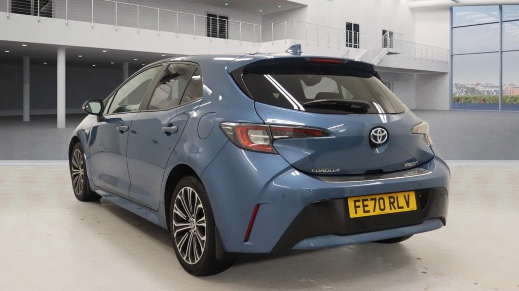Used Toyota Corolla 2020 for sale - 76966239: Photo 3