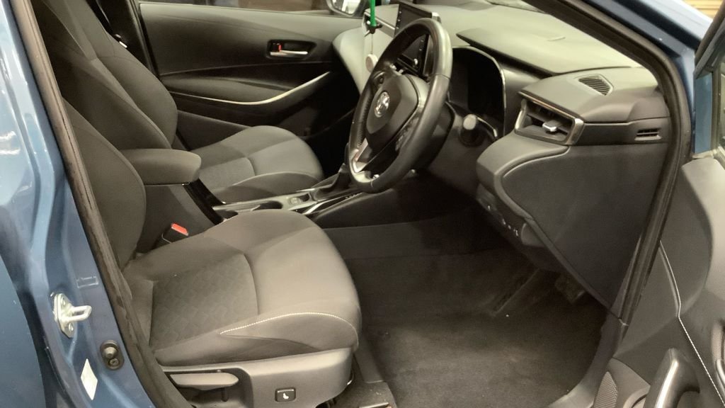 Used Toyota Corolla 2020 for sale - 76966239: Photo 9