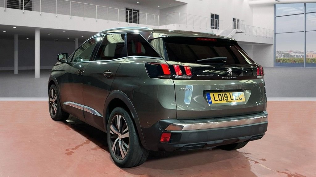 Used Peugeot 3008 2019 for sale - 76454604: Photo 3