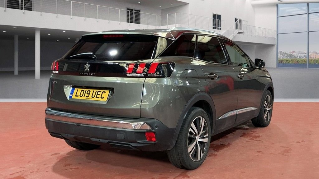 Used Peugeot 3008 2019 for sale - 76454604: Photo 4