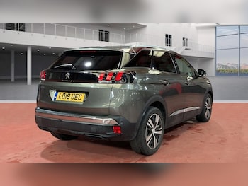 Used Peugeot 3008 2019 for sale - 76454604: Photo
