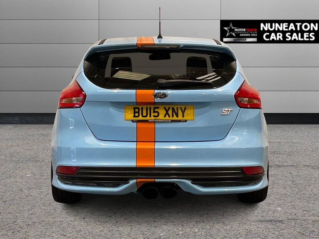 Used Ford Focus 2015 for sale - 77437113: Photo 4