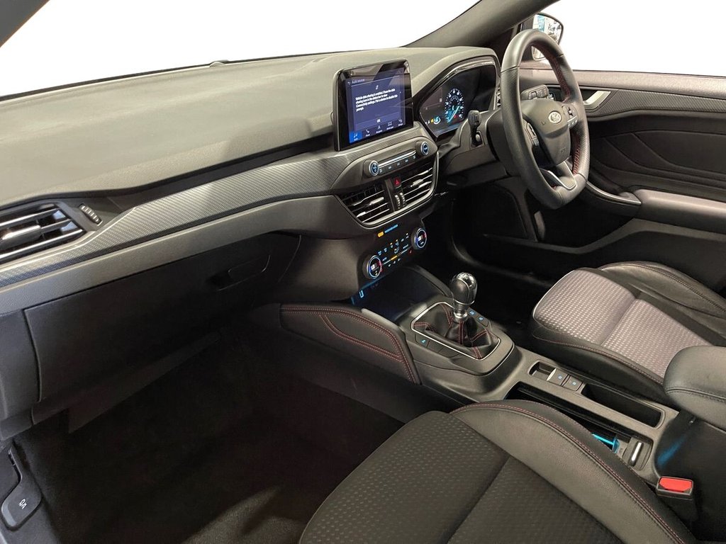 Used Ford Focus 2019 for sale - 76710917: Photo 14