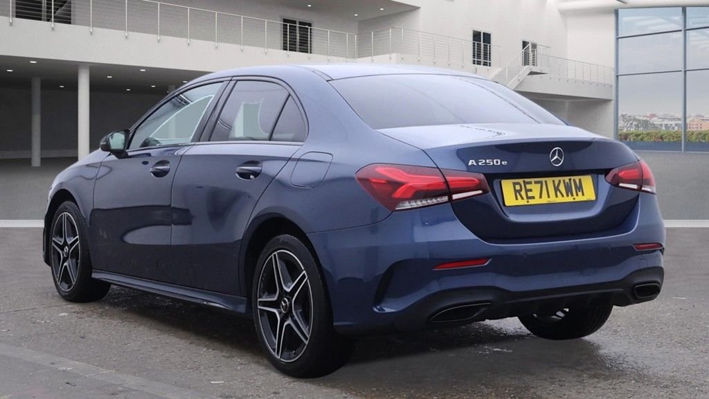 Used Mercedes-Benz A-Class 2021 for sale - 76731145: Photo 3