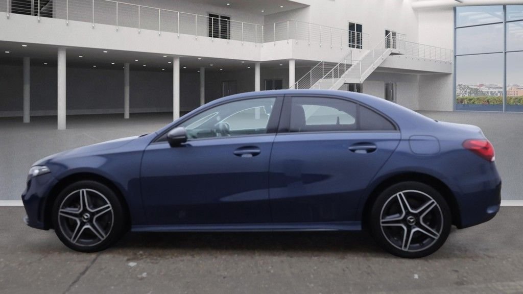 Used Mercedes-Benz A-Class 2021 for sale - 76731145: Photo 6