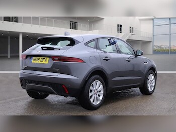 Used Jaguar E-Pace 2018 for sale - 76280155: Photo 4