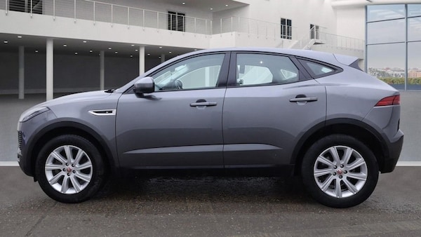 Used Jaguar E-Pace 2018 for sale - 76280155: Photo 6