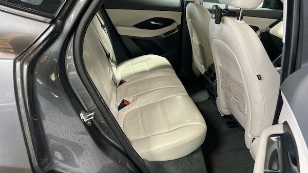 Used Jaguar E-Pace 2018 for sale - 76280155: Photo 8