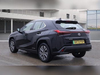 Used Lexus UX 2022 for sale - 76536170: Photo