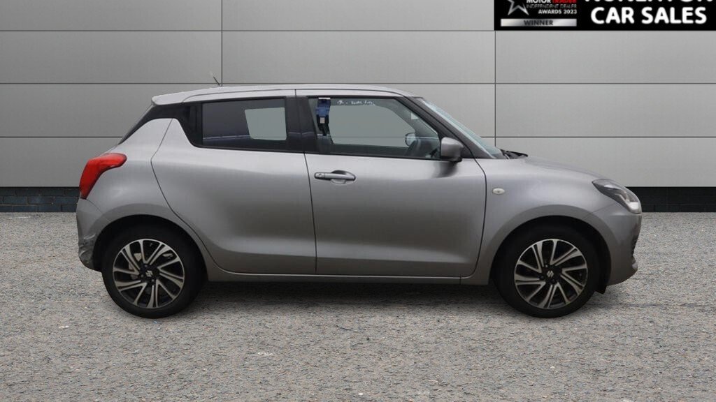 Used Suzuki Swift 2021 for sale - 77880245: Photo 2