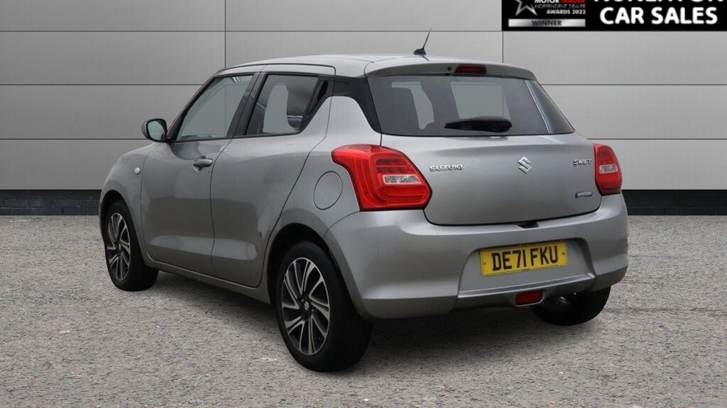 Used Suzuki Swift 2021 for sale - 77880245: Photo 4