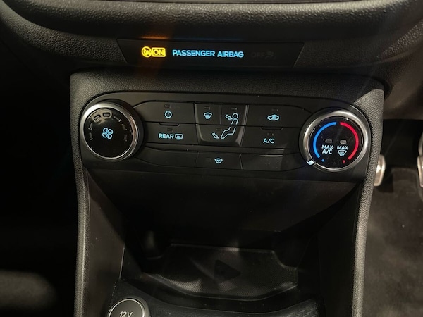 Used Ford Fiesta 2018 for sale - 75973532: Photo 15