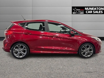 Used Ford Fiesta 2018 for sale - 75973532: Photo 2