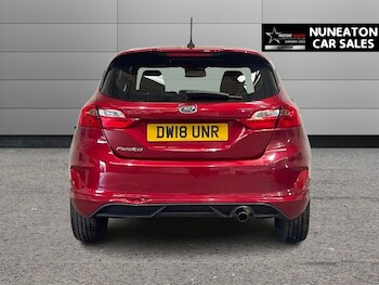 Used Ford Fiesta 2018 for sale - 75973532: Photo 4