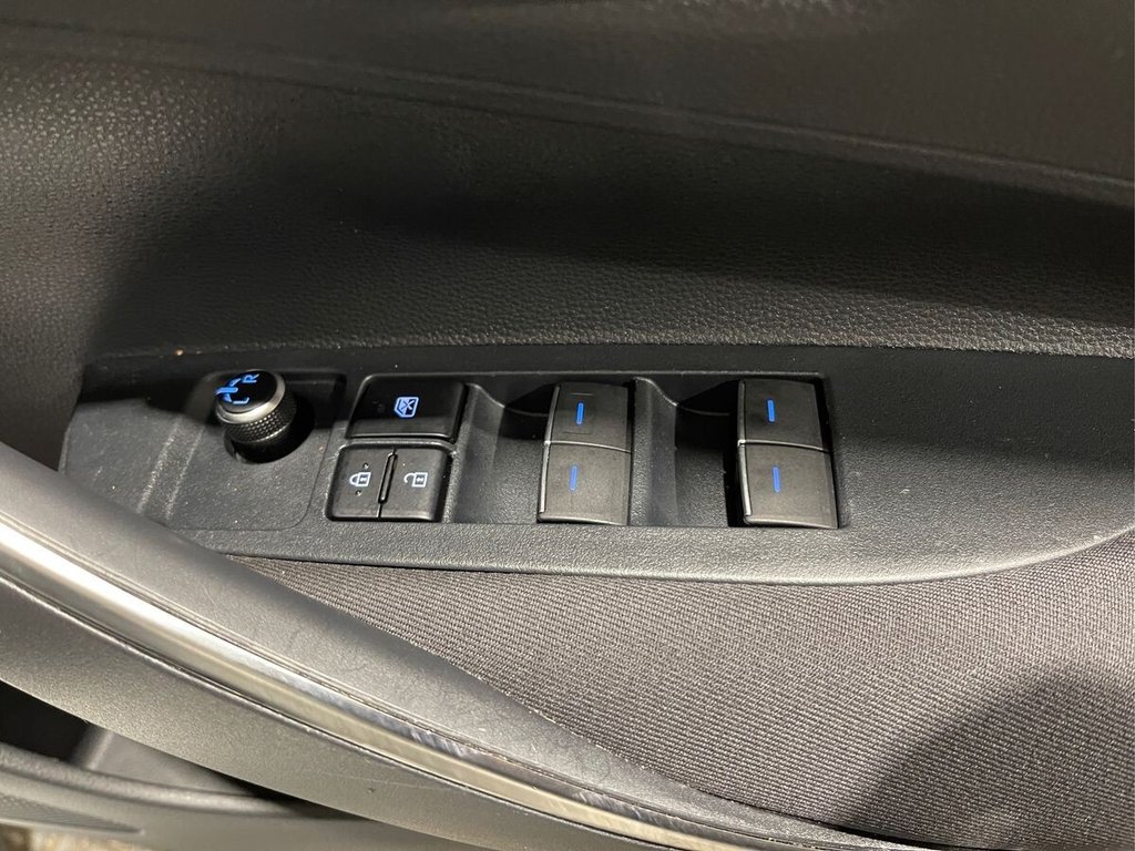 Used Toyota Corolla 2022 for sale - 76731141: Photo 16