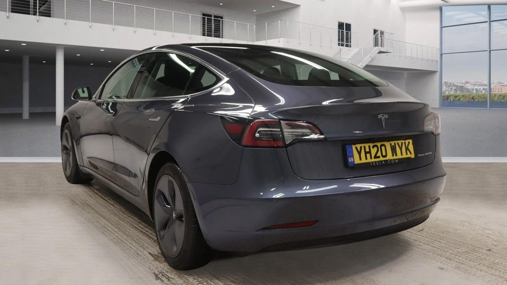Used Tesla Model 3 2020 for sale - 76784087: Photo 3