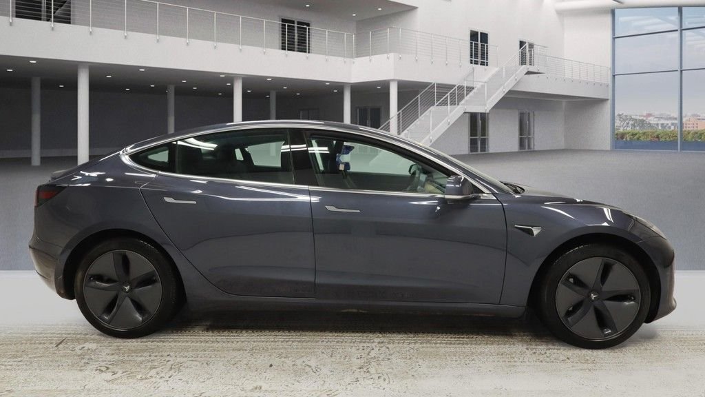 Used Tesla Model 3 2020 for sale - 76784087: Photo 5