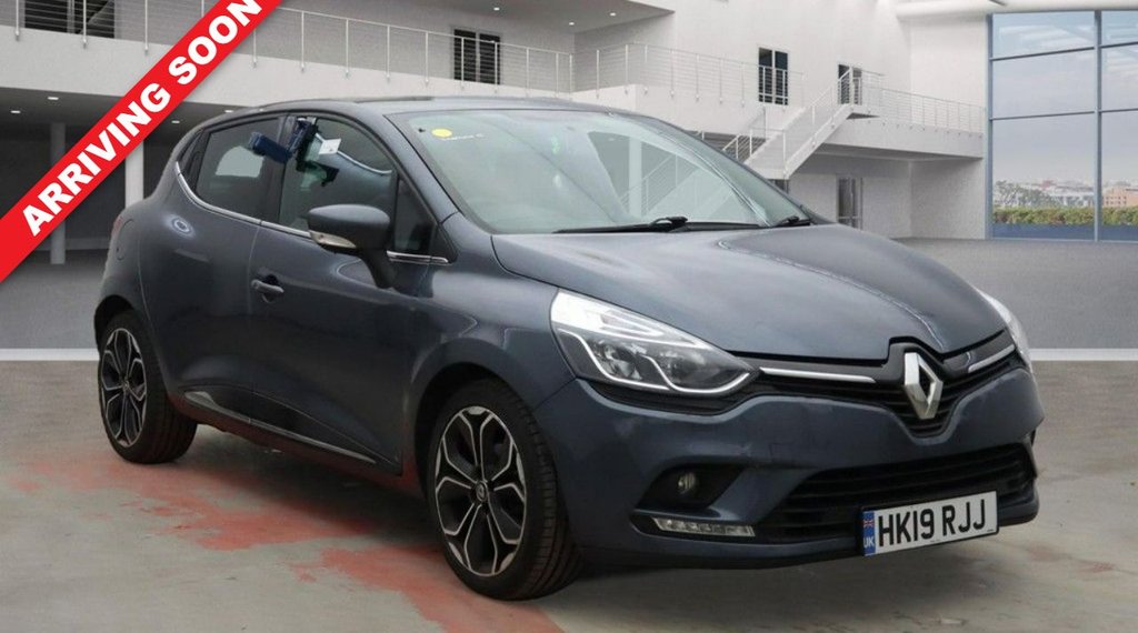 Used Renault Clio 2019 for sale - 76888540: Photo 1