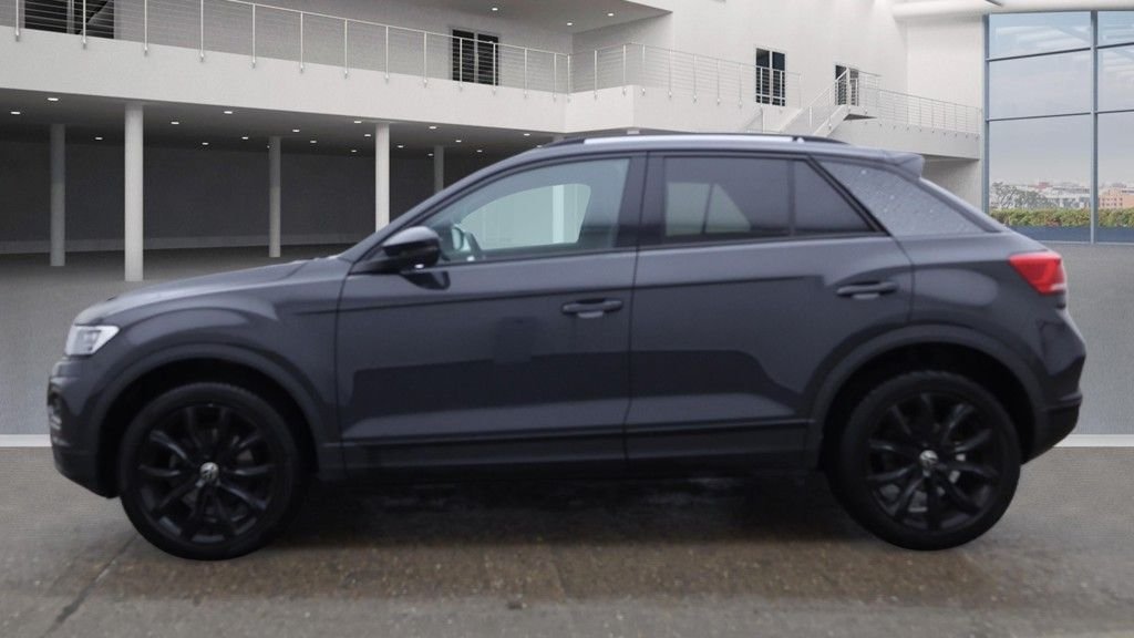 Used Volkswagen T-Roc 2020 for sale - 77188467: Photo 18