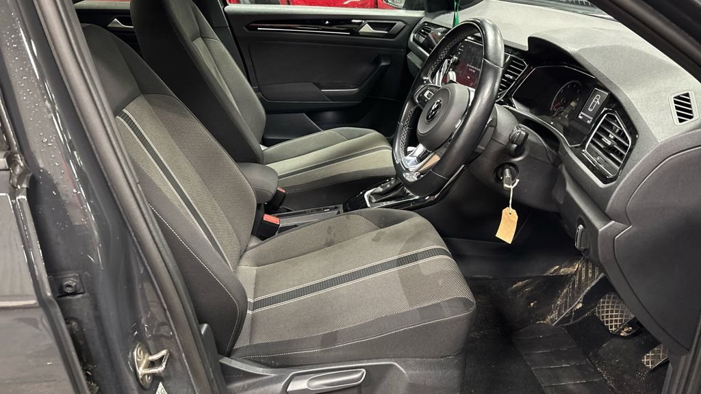 Used Volkswagen T-Roc 2020 for sale - 77188467: Photo 21