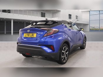 Used Toyota C-HR 2018 for sale - 76124189: Photo
