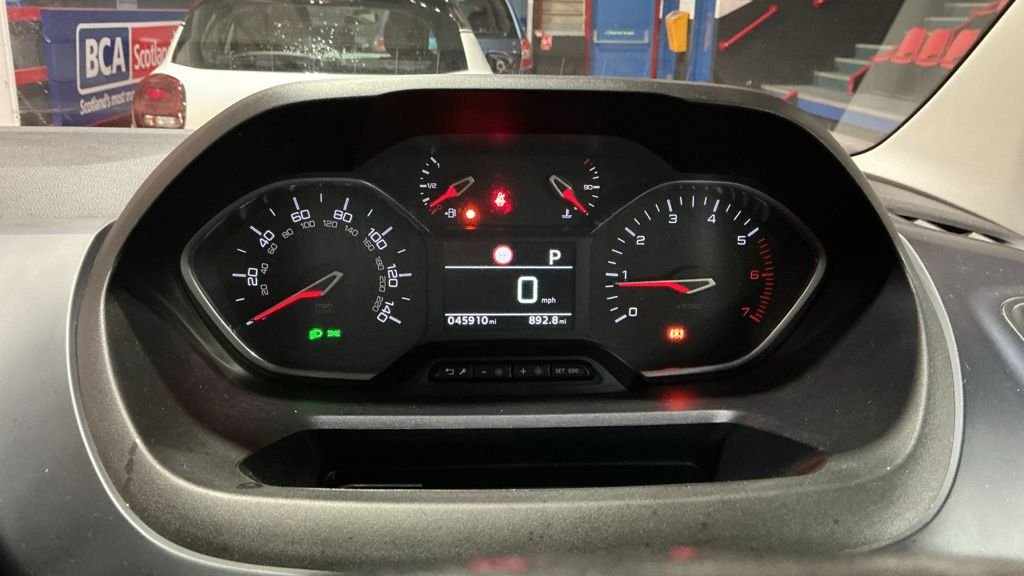 Used Peugeot Rifter 2019 for sale - 77139876: Photo 10