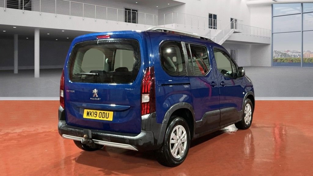 Used Peugeot Rifter 2019 for sale - 77139876: Photo 4