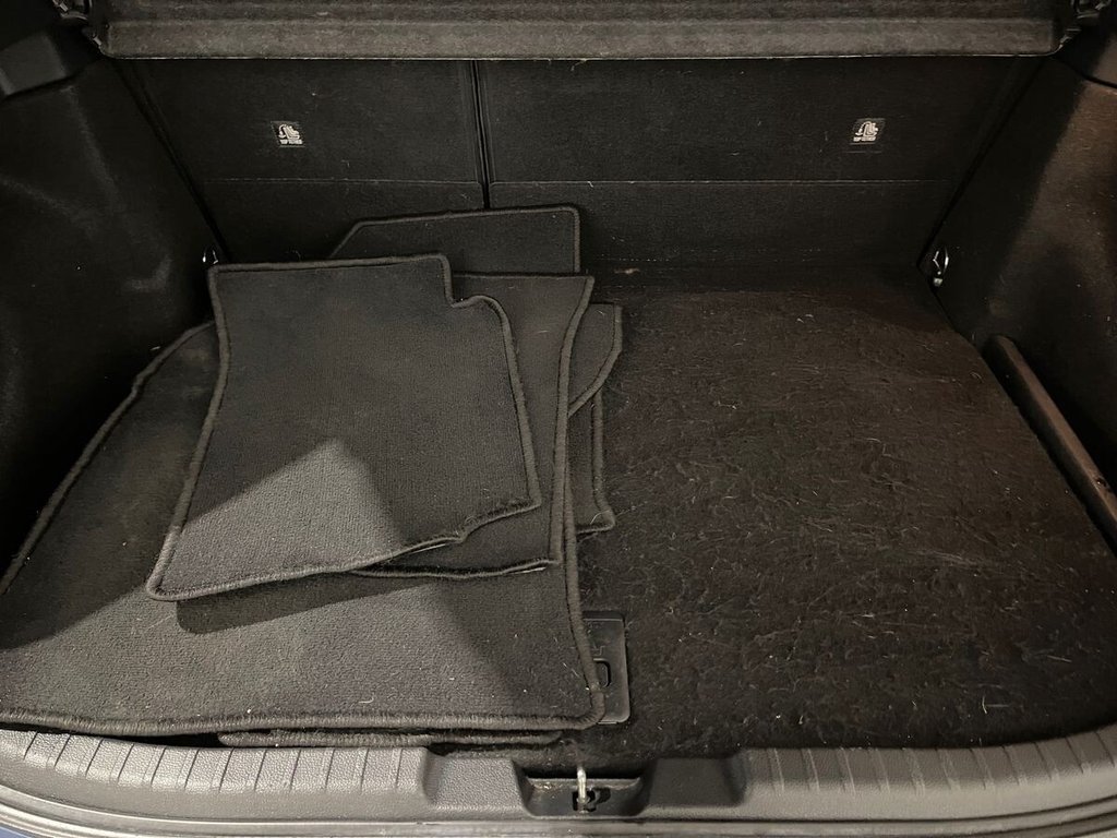 Used Toyota Corolla 2020 for sale - 78145472: Photo 28