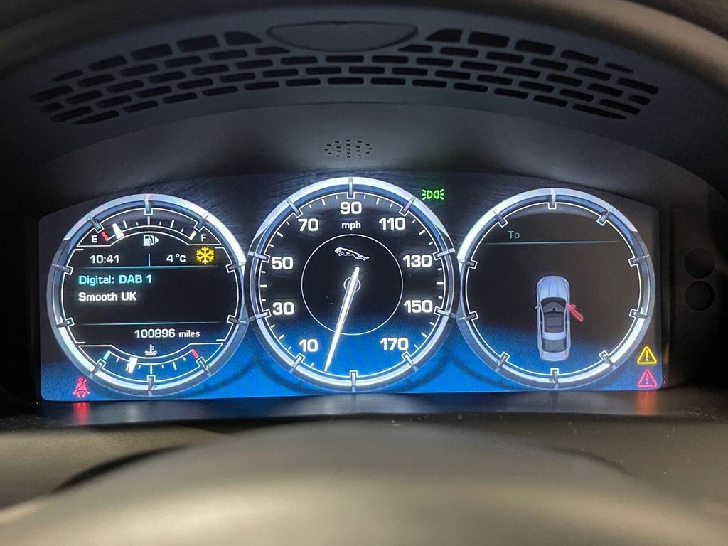 Used Jaguar XJ 2014 for sale - 77236409: Photo 24