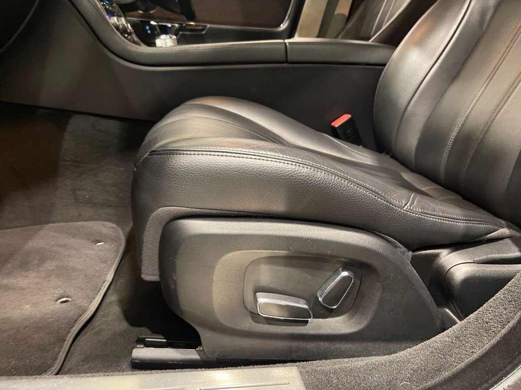 Used Jaguar XJ 2014 for sale - 77236409: Photo 31