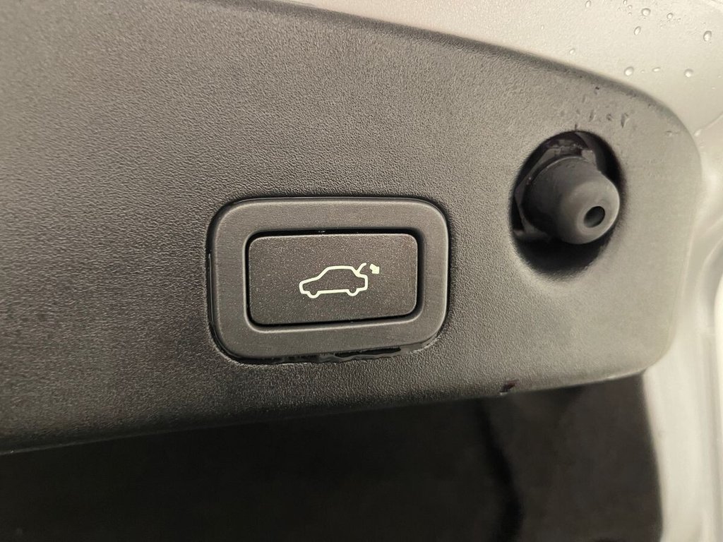 Used Jaguar XJ 2014 for sale - 77236409: Photo 34