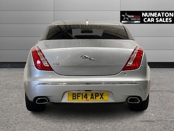 Used Jaguar XJ 2014 for sale - 77236409: Photo