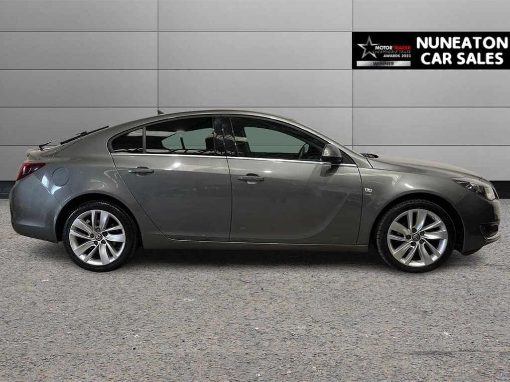 Used Vauxhall Insignia 2016 for sale - 78186862: Photo 2