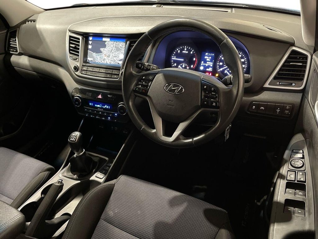 Used Hyundai TUCSON 2017 for sale - 77734447: Photo 9