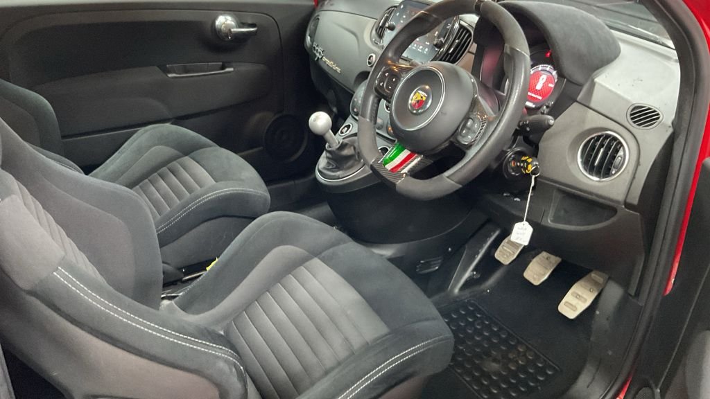 Used Abarth 595 2019 for sale - 76547083: Photo 9