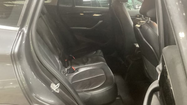 Used BMW X1 2018 for sale - 76280216: Photo 8